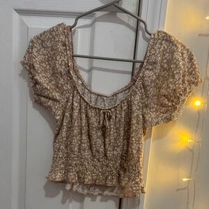 Me to We Brown Floral Blouse